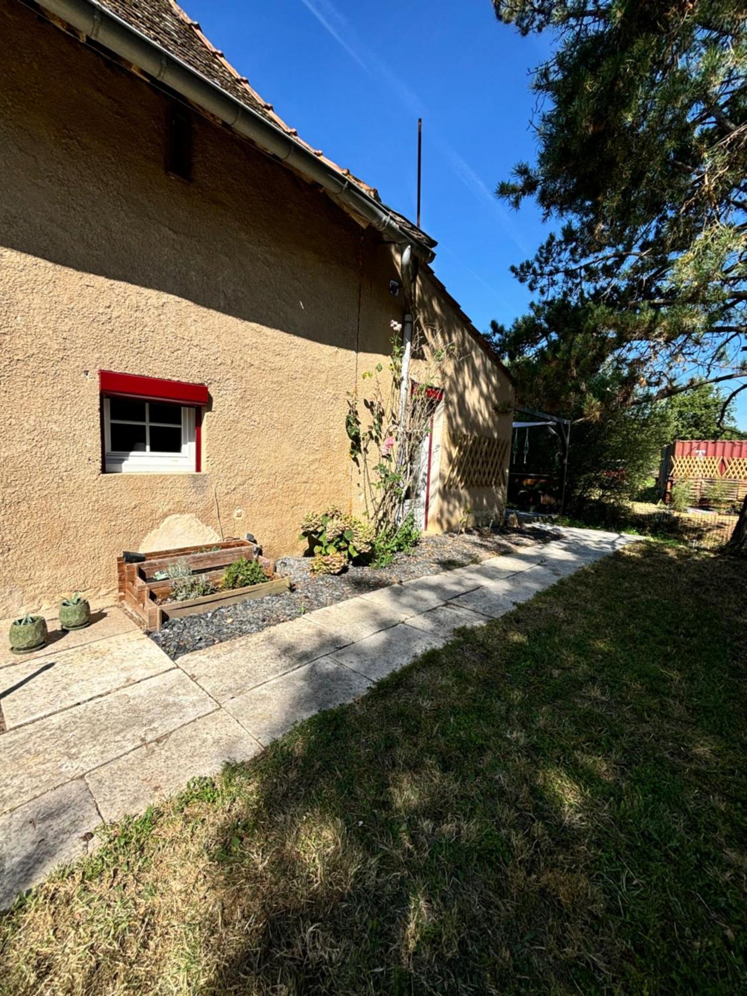 Le Gite Du Chateau Mouton Chatenoy-le-Royal 外观 照片